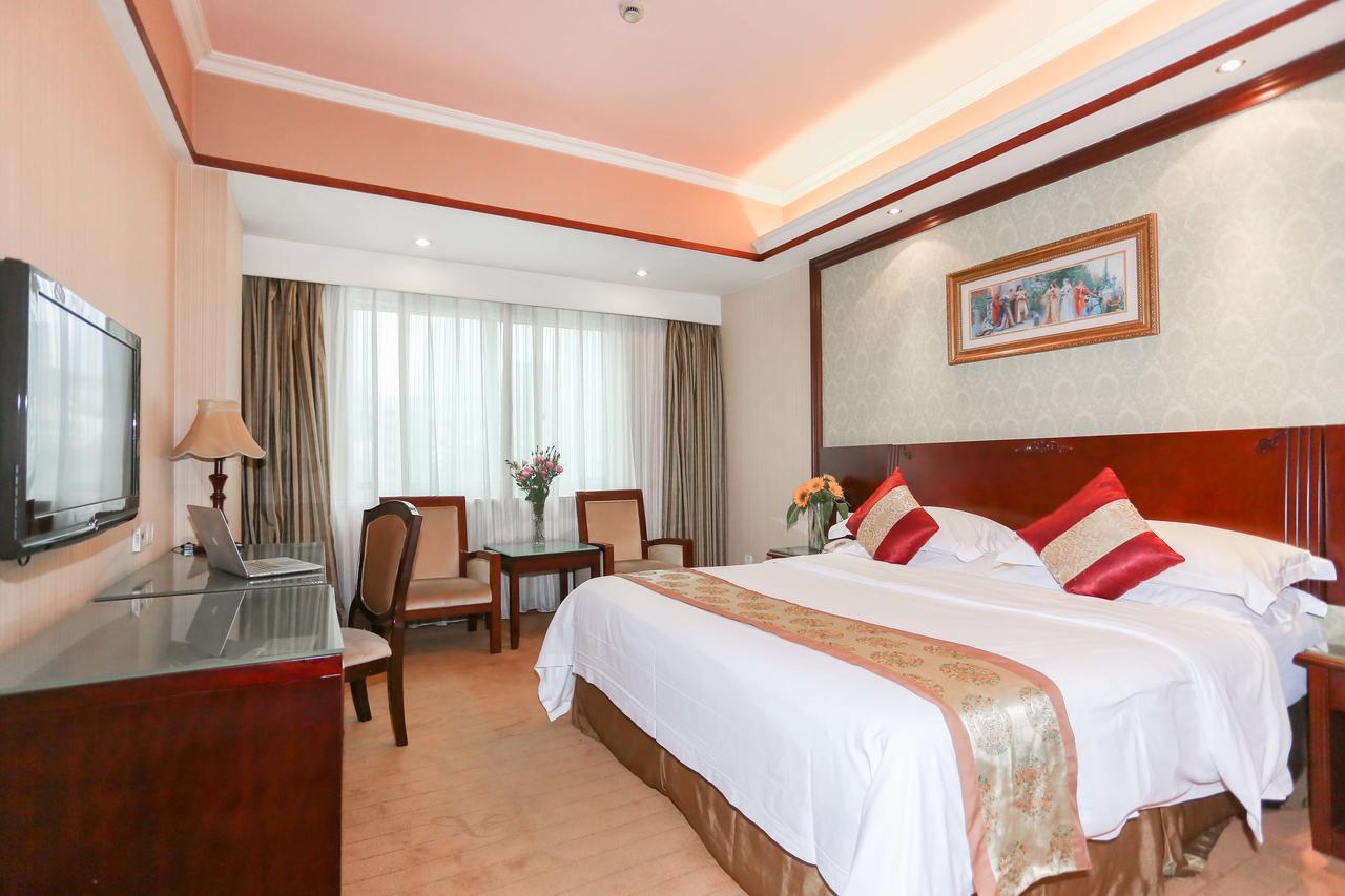 Vienna 3 Best Hotel Meilong Road Shenzhen Buitenkant foto